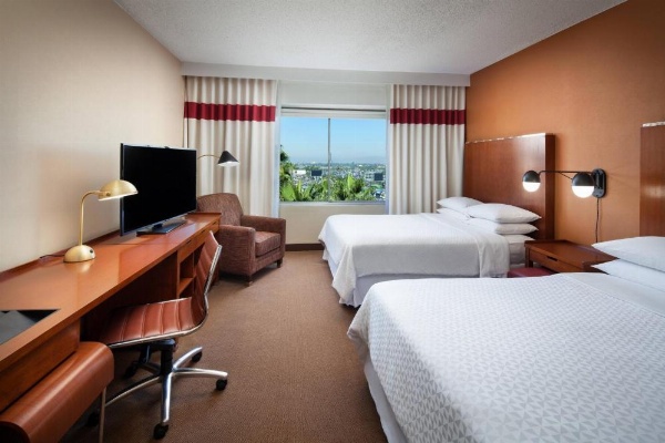 Four Points By Sheraton Los Angeles International Airport image 17